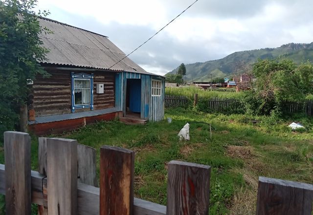 Погода в шебалино на 3 республика алтай. Село Шебалино Республика Алтай. Село Шебалино Бийский район Алтайский край. Социалистическая улица в Шебалино Республика Алтай. Дом в Шебалино.